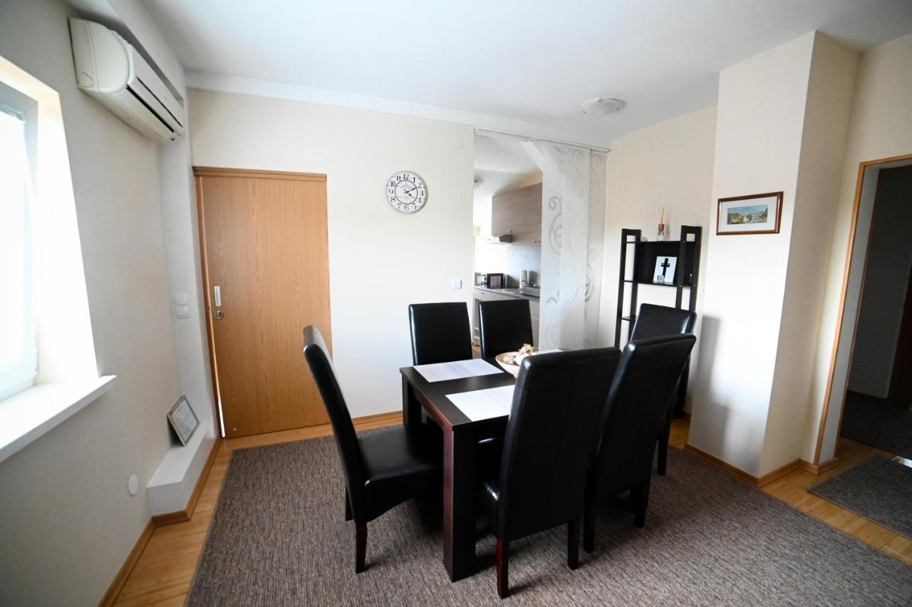 Apartman Ema Velika Gorica Exterior foto